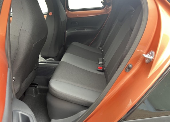 Vehicle image 10 Vehicle image 10