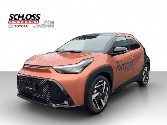 First vehicle image First vehicle image