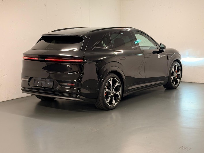 Vehicle image ZEEKR X