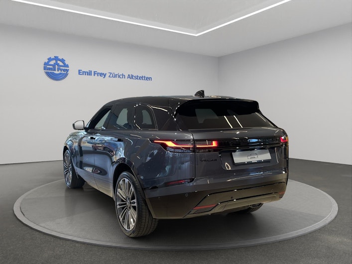 Vehicle image LAND ROVER RANGE ROVER VELAR