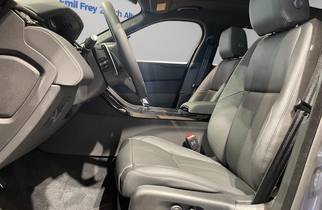 Vehicle image 5 Vehicle image 5