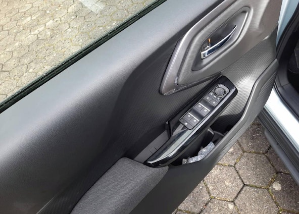 Fahrzeugbild 9 Fahrzeugbild 9