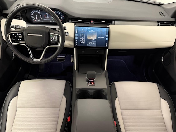 Vehicle image 7 Vehicle image 7