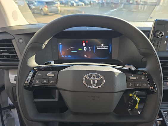 Vehicle image 11 Vehicle image 11