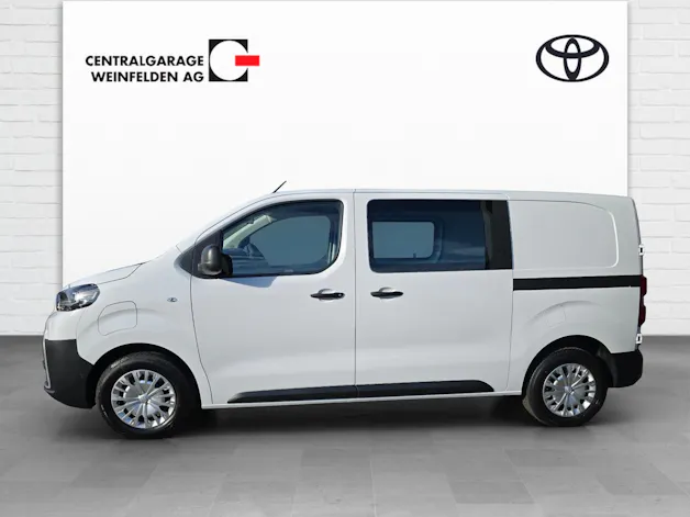 Toyota PROACE Van L1 50KWh Advanced