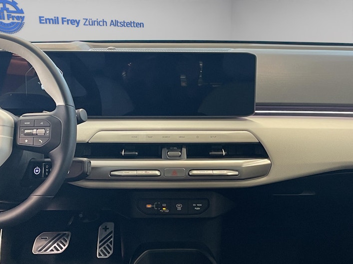 Vehicle image KIA EV4