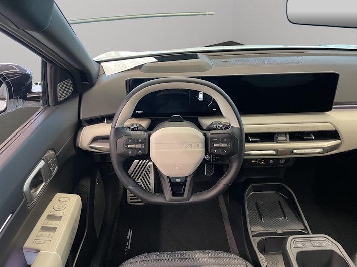 Vehicle image KIA EV4