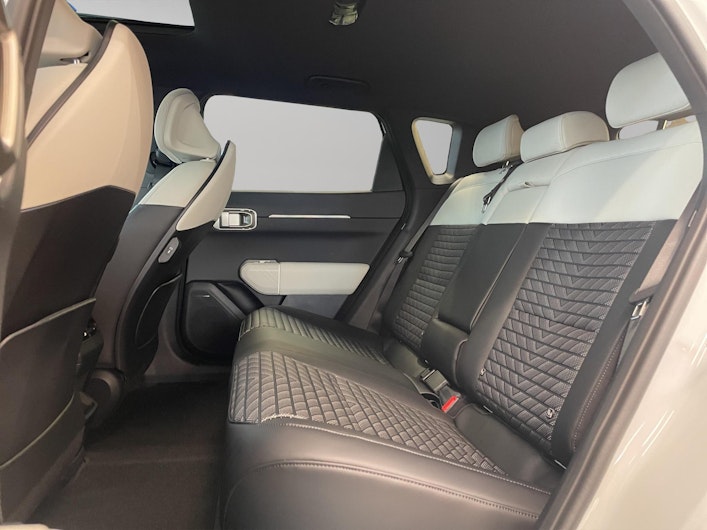 Vehicle image KIA EV4