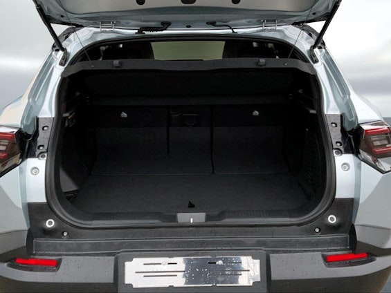 Vehicle image 15 Vehicle image 15