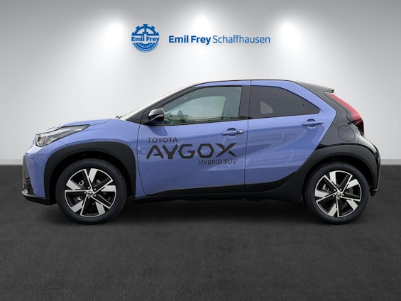 Vehicle image 3 Vehicle image 3