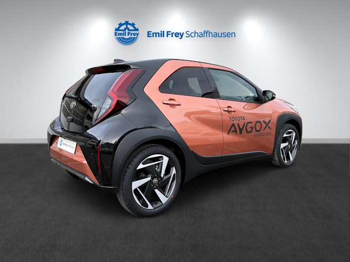 Vehicle image TOYOTA AYGO X