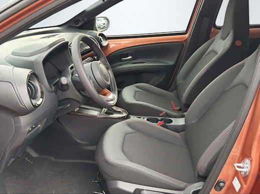 TOYOTA Aygo X 1.5 VVT-i HSD Style 3