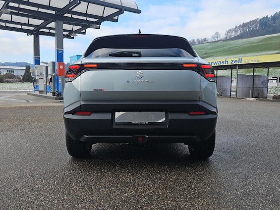 Vehicle image 12 Vehicle image 12