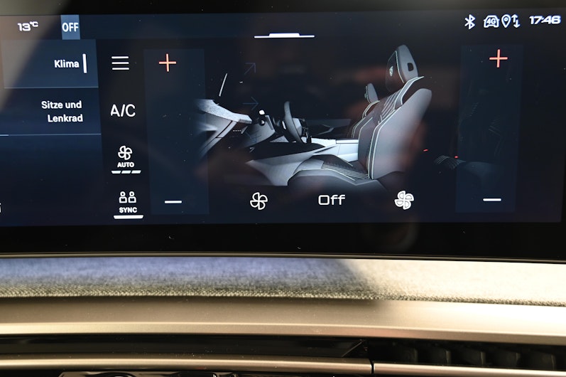 Vehicle image PEUGEOT 3008