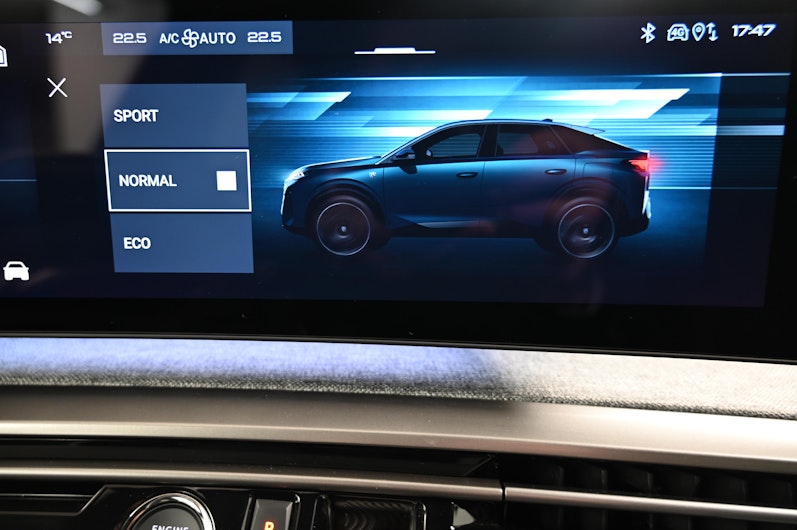 Vehicle image PEUGEOT 3008