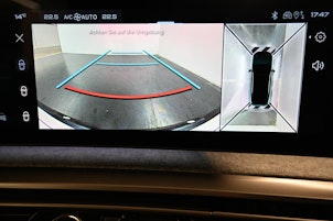 Vehicle image PEUGEOT 3008 1.2 Hybrid Allure