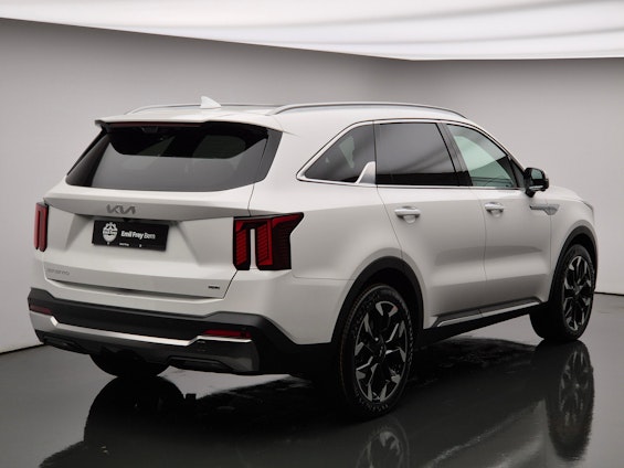 Vehicle image 2 Vehicle image 2