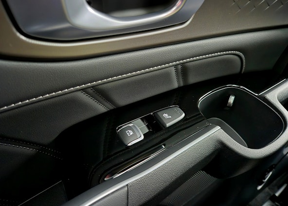 Vehicle image 15 Vehicle image 15