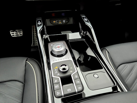 Vehicle image 6 Vehicle image 6