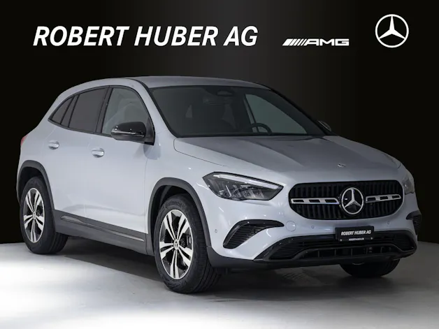 Mercedes-Benz GLA 200 Night Star