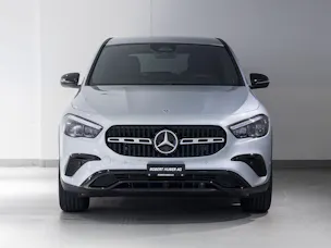 Mercedes-Benz GLA 200 Night Star