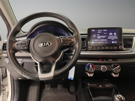 Vehicle image 7 Vehicle image 7