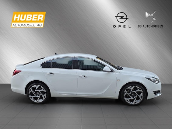 Vehicle image 4 Vehicle image 4