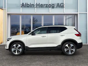 Volvo XC40 2.0 B4 MH Plus Dark