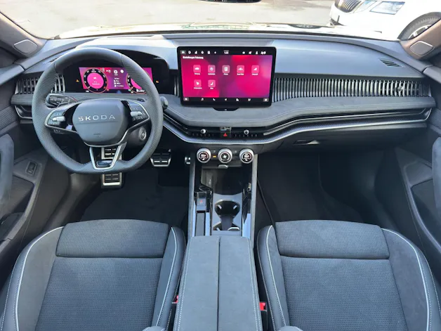 Škoda Superb Combi 2.0 TSI Sportline 4x4 DSG