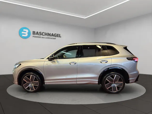 VW Tiguan 2.0 TSI DSG R-Line 4Motion
