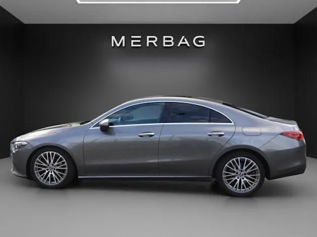 Mercedes-Benz CLA 200 Progressive