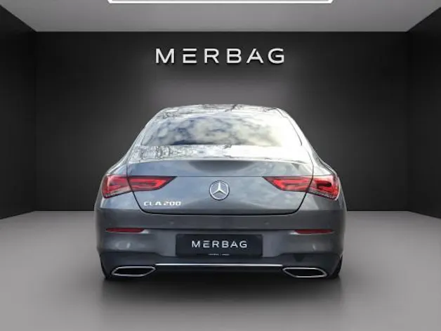 Mercedes-Benz CLA 200 Progressive