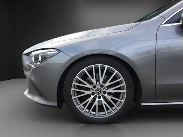 Mercedes-Benz CLA 200 Progressive