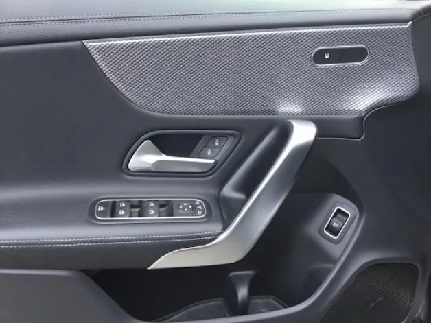 Mercedes-Benz CLA 200 Progressive
