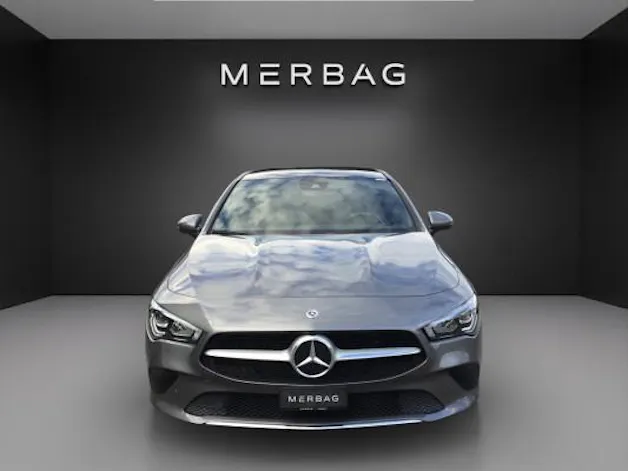 Mercedes-Benz CLA 200 Progressive