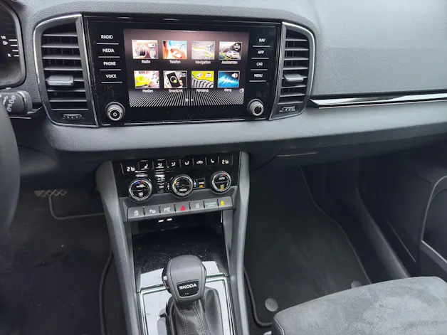 Škoda Karoq 1.5 TSI Selection DSG