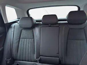 Škoda Karoq 1.5 TSI Selection DSG