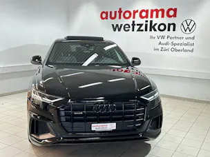 Audi Q8 55 TFSI quattro tiptronic