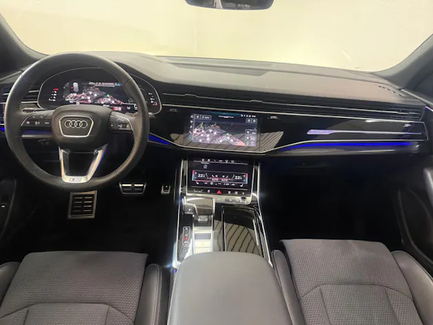 Audi Q8 55 TFSI quattro tiptronic