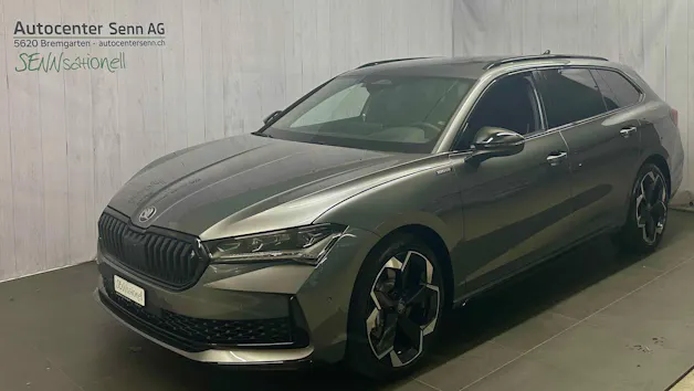 Škoda Superb Combi 2.0 TSI Sportline 4x4 DSG