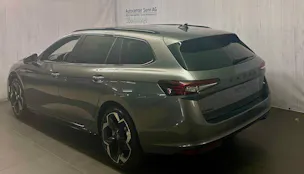 Škoda Superb Combi 2.0 TSI Sportline 4x4 DSG
