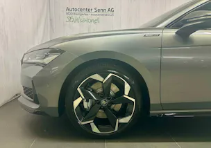 Škoda Superb Combi 2.0 TSI Sportline 4x4 DSG
