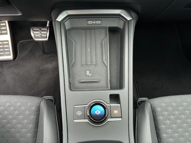 VW T-Roc 1.5 eTSI mHEV R-Line DSG