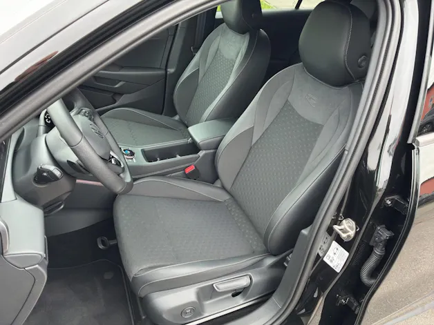 VW T-Roc 1.5 eTSI mHEV R-Line DSG