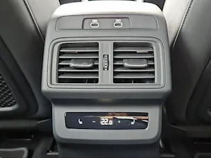 Audi Q5 TDI quattro 150 kW S-tronic Daytonagrau Perleffekt