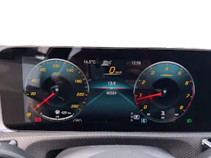 Mercedes-Benz CLA Shooting Brake 250 4Matic 7G-DCT AMG Line