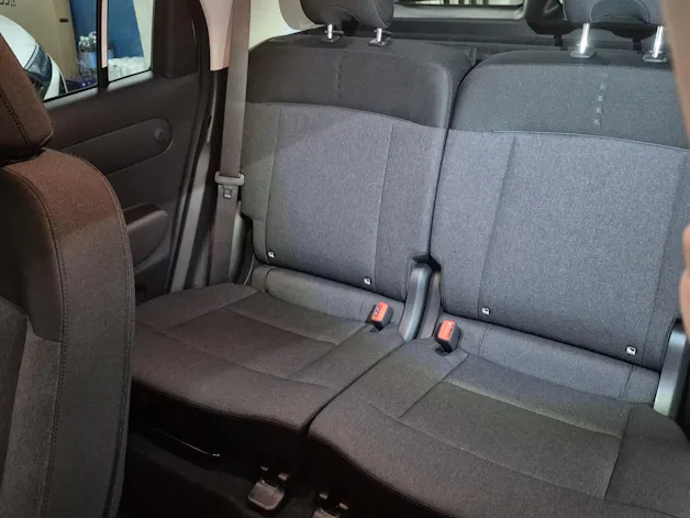 Hyundai Inster Electric Amplia Interior schwarz
