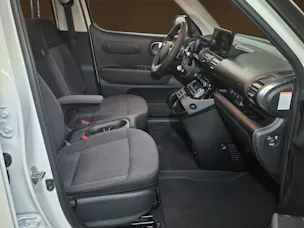 Hyundai Inster Electric Amplia Interior schwarz