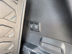 Toyota SEQUOIA Platinum Hybrid 4WD 2025