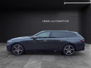 BMW 550e xDrive Touring